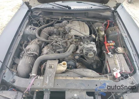 1994 Ford Mustang z USA, uszkodzony, nr VIN 1FALP4047RF138041